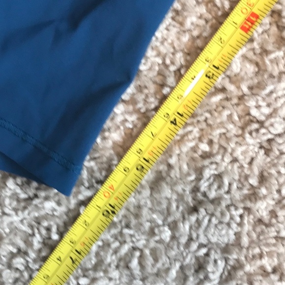 Lululemon training tough crop legging - Picture 10 of 10